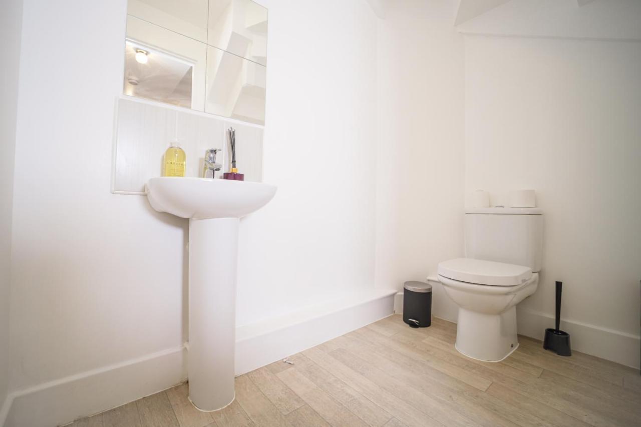 3 Bedroom House In Birmingham City Centre - Sleeps 6 Esterno foto